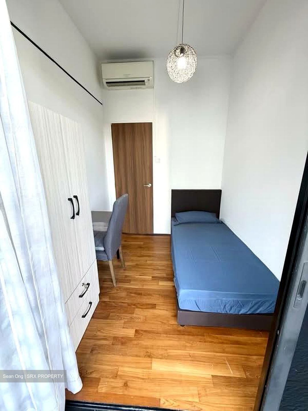 Village @ Pasir Panjang (D5), Condominium #582245571